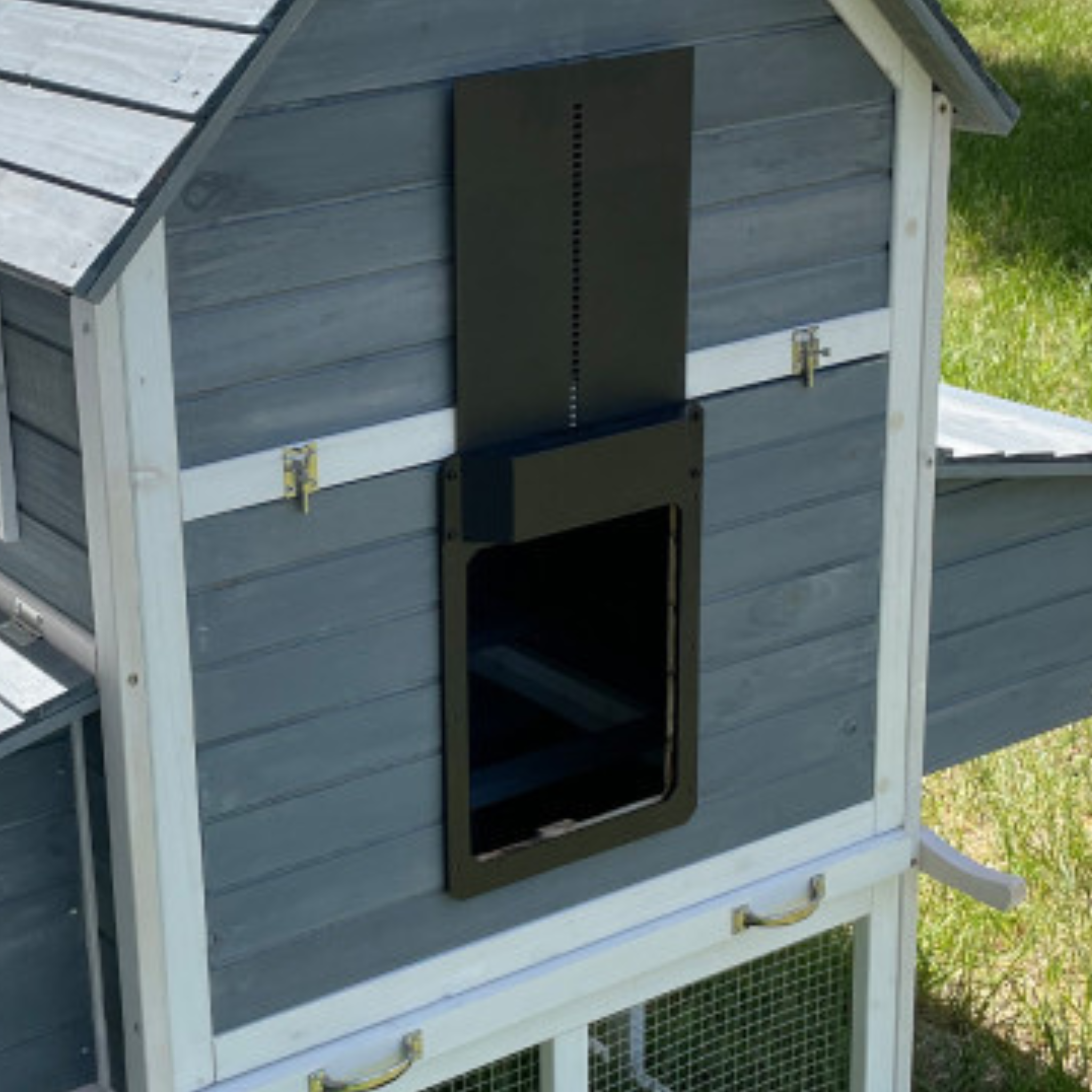 Nesty Smart Automatic Coop Door